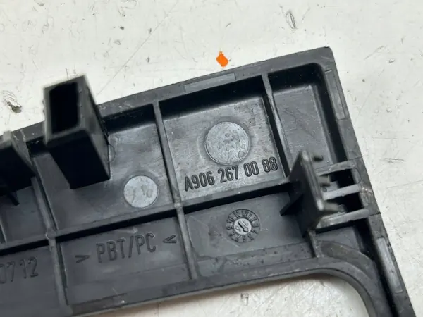 Cadre gauche Mercedes Sprinter W906 OEM A9062670088 image 6