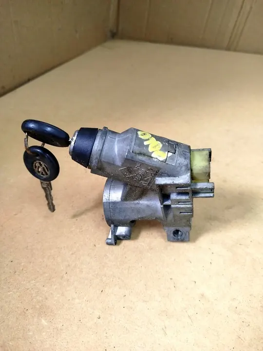 Sytytyskytkin avaimella Volkswagen Polo image 2