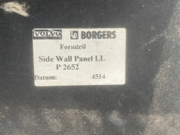 Tapis de cabine gauche Volvo FM4 OEM 82446426 image 4