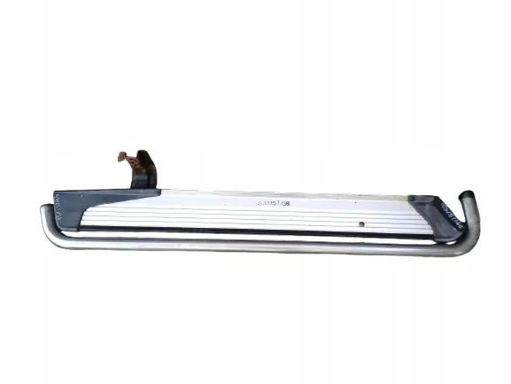 Nissan Patrol Y61 Estribo Esquerdo OEM LUK4725 image 2