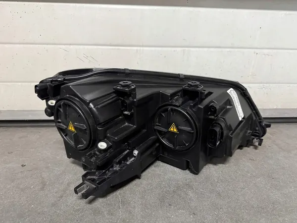 Refletor Volkswagen OE 7N1 941 033 D image 3