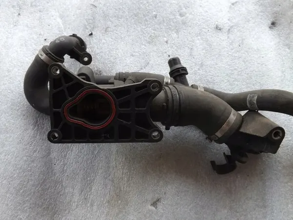 Mercedes A-Class W177 1.5 CDI Thermostat Housing A6082000015 image 4