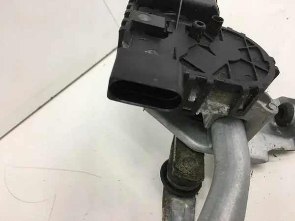 Pyyhkijämekanismi Polo 9N Etu VW OEM 6Q1955023E image 3