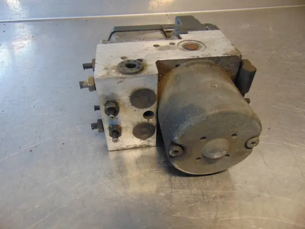 Pompe ABS OEM 0273004358 pour Audi A6 C5 image 5