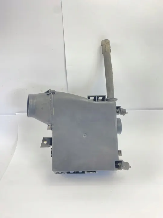 Ilmansuodattimen Kotelo Mercedes W124 E250 Diesel image 6