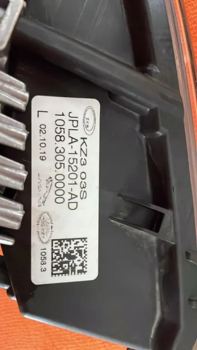 JPLA-15201-AD Linkes Halogen LED für Jaguar F-Pace image 3