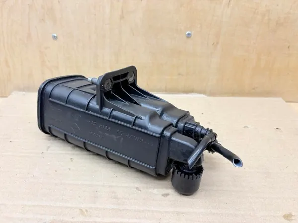 Filtro de carbón Renault OEM 149507892R Captur & Clio IV image 3