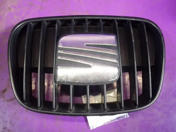Cache Grille SEAT AROSA 00-04 OEM Zawada-375098- image 2
