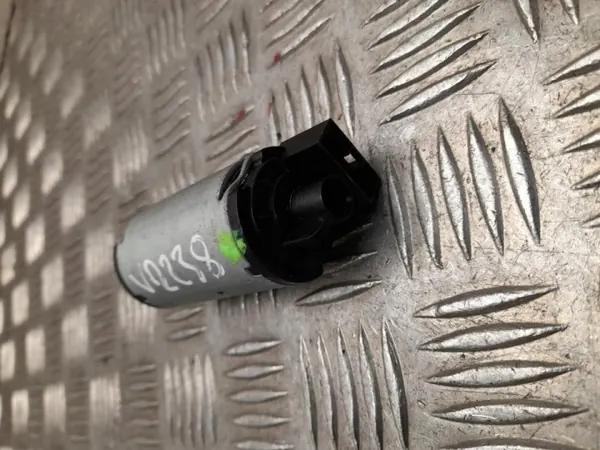 Tesla sitsmotor OEM 1119853-00-B för Model 3 2019 image 2