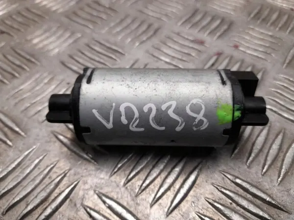 Tesla sitsmotor OEM 1119853-00-B för Model 3 2019 image 3