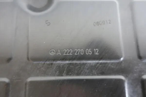 Mercedes-öljypohja OEM 2222700512 7G-vaihteistolle image 3