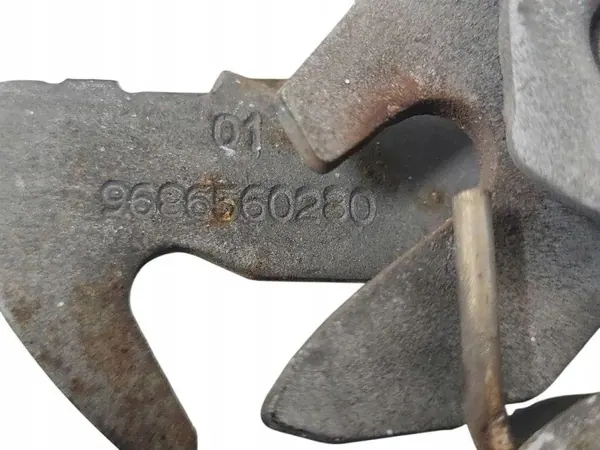 Serrure de capot OEM 9686560280 pour Citroën C5 III image 4
