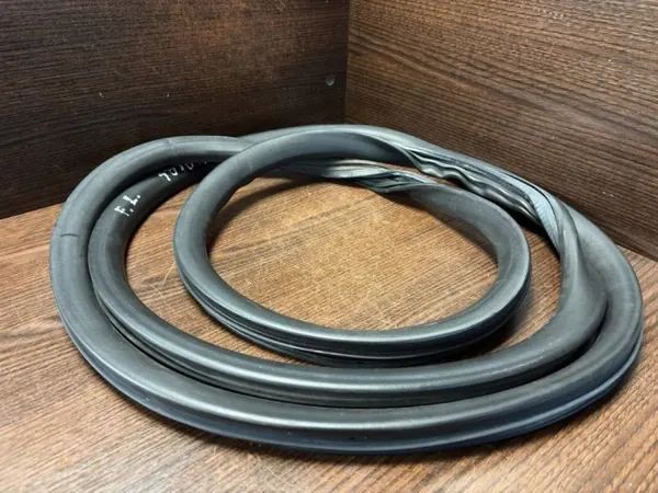 Fönsterpackning framdörr vänster OEM RAJ23278 Toyota Proace image 4