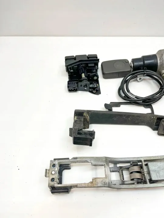 Sytytysjoukko OEM A1294600104 Mercedes-Benz SL R129:lle image 8