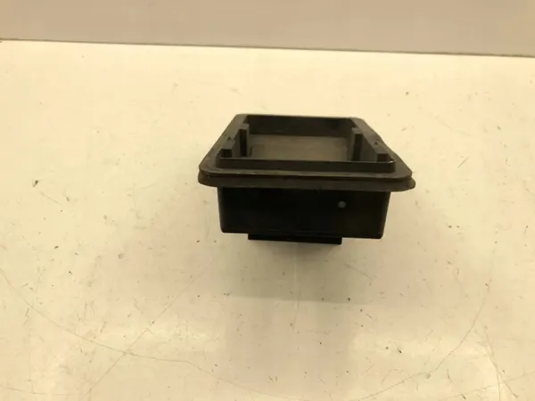 Grille de ventilation Land Rover Discovery 3 OEM JDDOOOO51 image 4