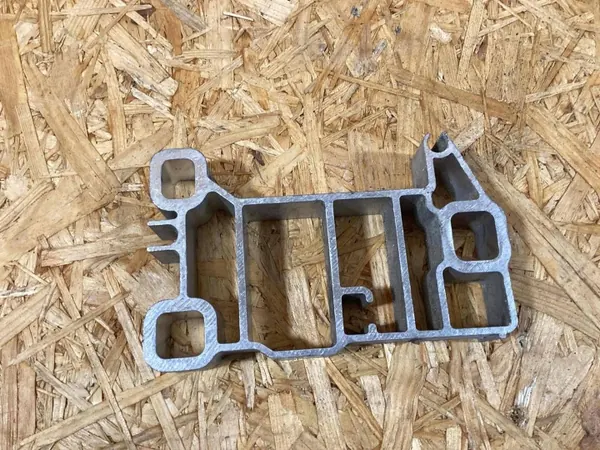 Porsche MACAN Frontstoßstangengleiter OEM 95B805233 image 3