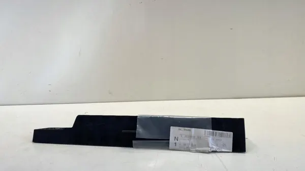 Support Latéral Portière Mercedes W169 OEM A1697270258 image 2