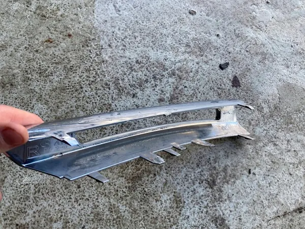 MERCEDES ML W166 MARCO CHROMADO DERECHO OE image 6