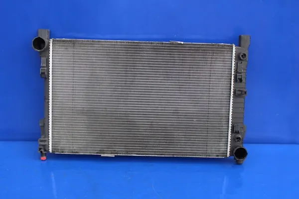 Waterkoeler OE Mercedes CLK CLK280 W209 C209 A2035003903 image 3