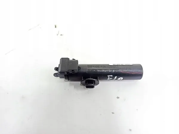 BMW 5 F10 F11 2013 Washer Nozzles OEM image 9