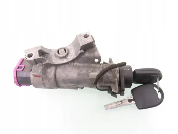 Unidad de Control Motor OEM 03E906033 VW Polo IV 1.2 image 4