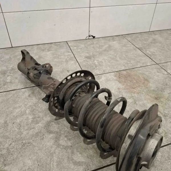 Mercedes-Benz OE A212 323 68 00 Shock Absorber image 5