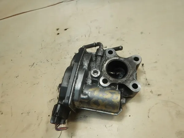 Mazda OE S550-20300 válvula EGR image 3