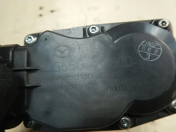 Mazda OE S550-20300 válvula EGR image 6