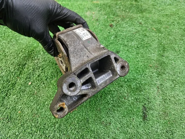 Supporto motore Opel Insignia A 2.8 V6 13228306CT image 4