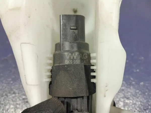 Scheibenwaschbehälter Audi Q7 II OEM 4M0955452B image 5