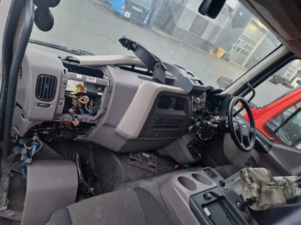 Cabina DAF LF 45/55 Euro 6 OEM 2363286 - Usado image 7