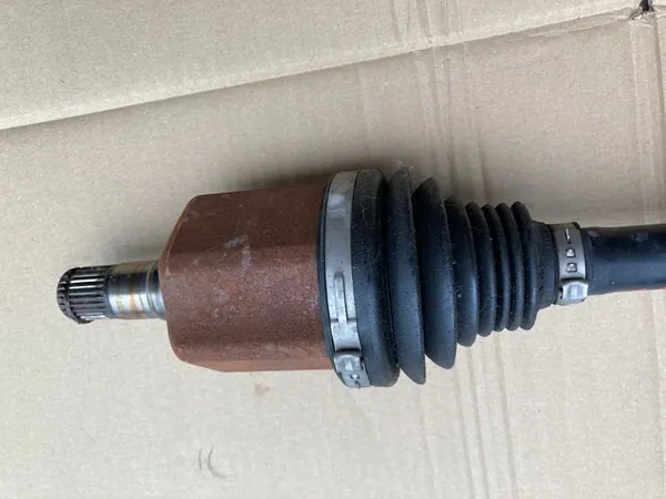 Vänster drivaxel VW Tiguan Audi Q3 4x4 image 2