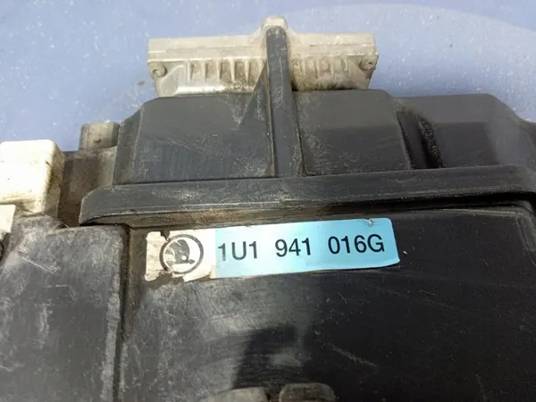 SKODA OCTAVIA I LIFT Oikea Xenon Ajovalo EU 1U1941016G image 5