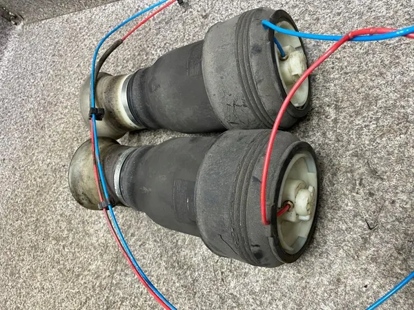 Compressor de suspensão a ar BMW X5 E70 X6 E71 OEM 40-221595 image 8