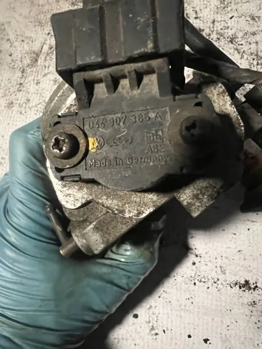 Spjällhus OEM 044907385a - Begagnad Opel OE del image 3