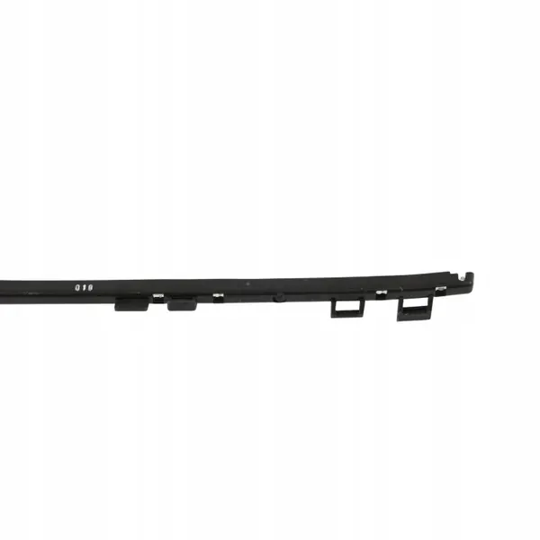 Audi A6 C8 Sidolist Ljussättning Vänster Fram OEM 4K0947205 image 3