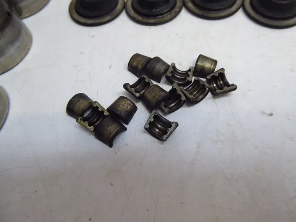 AUDI GOLF IV BORA Poussoir de Soupape 1.4 16V OEM image 3