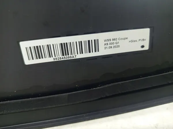 Porsche 992 Coupé etutuuletin OEM 992845099AT image 6