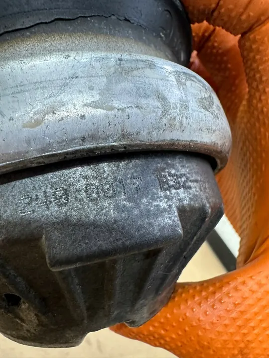 Soporte de motor izquierdo Mercedes SL R230, W230 image 8