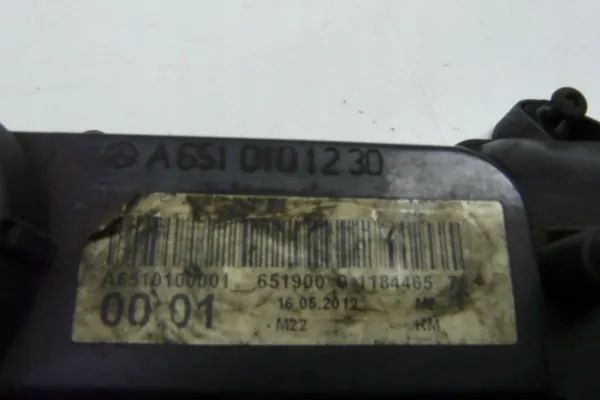 Tampa de válvulas OEM A6510101230 para Mercedes 2.2 CDI image 4