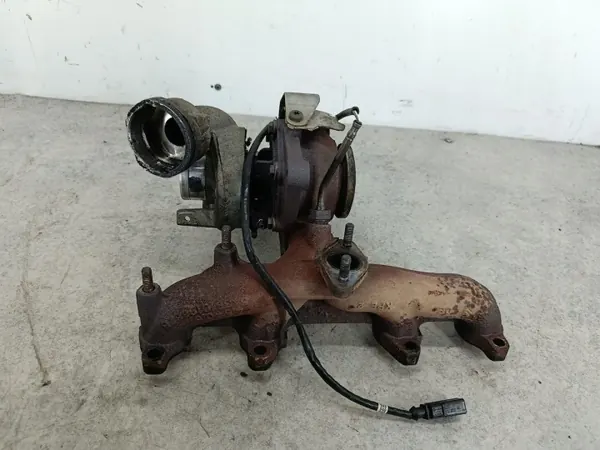 Turbo con colector usado OEM 03G253014M image 2