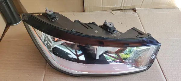 LÁMPARA DELANTERA AUDI A1 8XA image 6