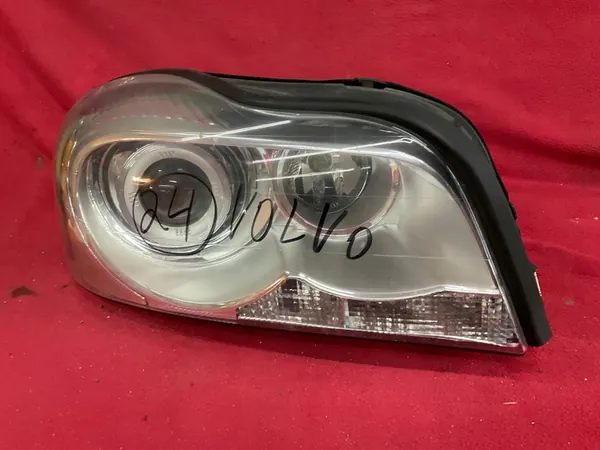 VOLVO XC90 I LIFT Oikea Etuvalaisin 31446873 image 3