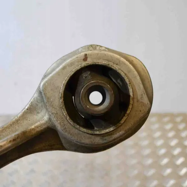 Braccio di controllo inferiore anteriore sinistro Mercedes-Benz S W221 2006 image 3