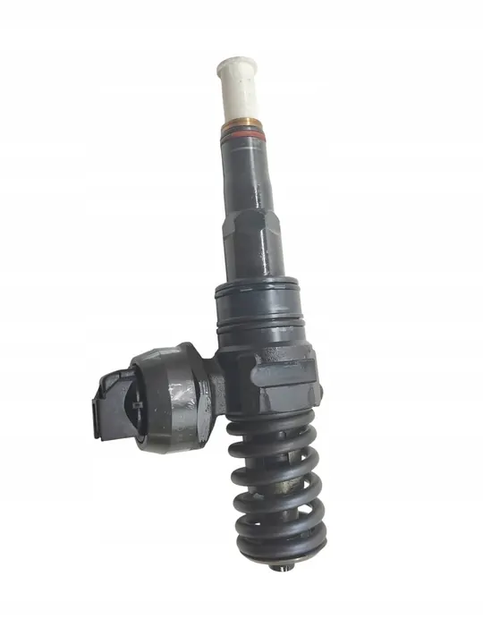 POMPOWTRYSKIWACZ VW Passat V 1.9 TDI OEM 038130073AJ image 1