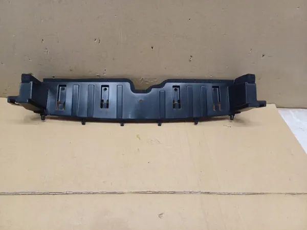 Cubierta inferior radiador Toyota OEM 53113-47060 - Usado image 6