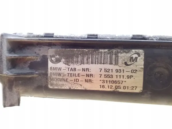 2006 BMW 3 E90 E91 Radiador de agua OEM 752193102 image 2