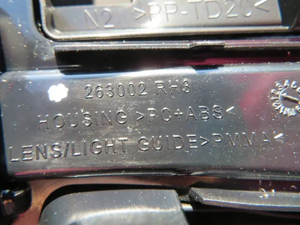 Indicatore Specchio Destro Renault Captur II 963055518R image 7