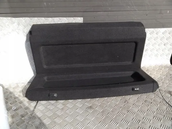 Dacia achterbakplank OEM 794203522R - Gebruikt image 2