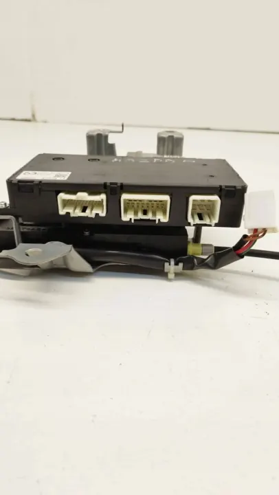OEM 2B09B42341 Linker deurmotor voor Mazda 5 2012 image 6